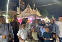 Foto: foto bersama kepala SPPG dan Camat Ganting beserta masyarakat. 