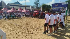 Foto: pelaksanaan Kejurprov volly pantai U-17 di Sumenep. (Ist) 