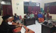 Desa Sendir Sedang Tidak Baik-Baik Saja, Sejumlah Pemuda ‘Serbu’ Kecamatan Lenteng