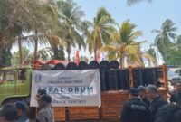 Foto: seremonial bantuan aspal gubernur jatim