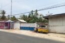 Foto: pintu gerbang SPPG Lenteng Timur 3 tampak tertutup. 